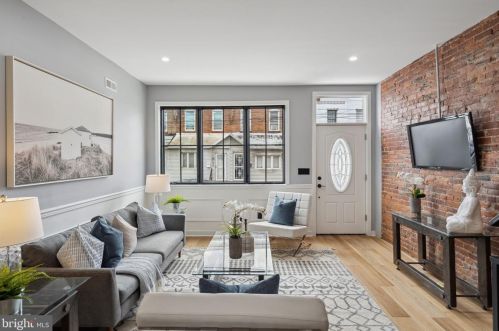 1323 29th St, Philadelphia PA  19121-4503 exterior