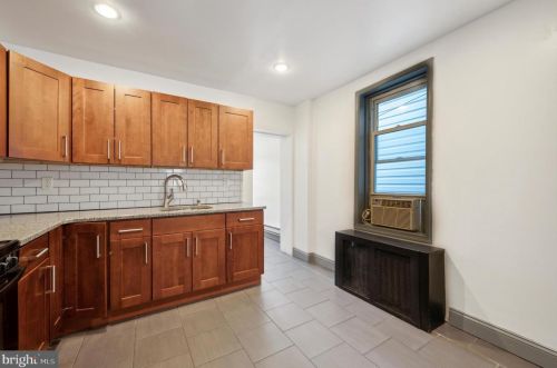 1250 29 St, Philadelphia PA 19132-3410 exterior