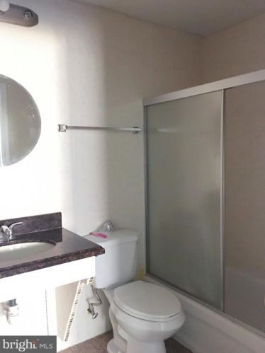 1222 Carlisle St, Philadelphia PA 19132-0040 exterior