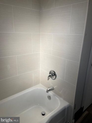 207 4 Ave, Roebling NJ 08554-1301 exterior