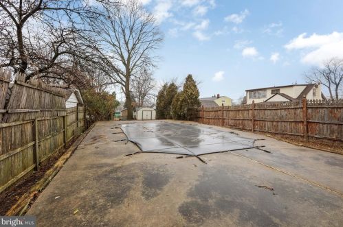 43 4 Ave, Runnemede NJ 08078-1411 exterior