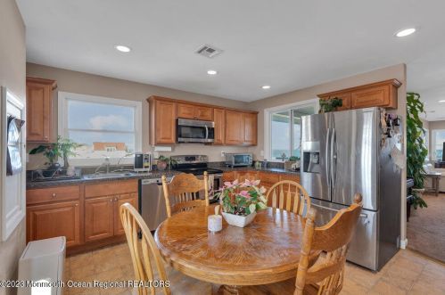 1900 Ocean Ave, Belmar NJ 07719-2455 exterior