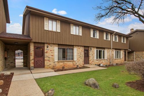 9810 Morgan Ave, Milwaukee WI 53228-1344 exterior