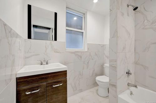 11 Cortlandt St, Mount Vernon NY 10550-2700 exterior