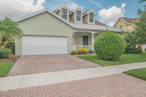 10581 Waterway Ln, Fort Pierce FL  34987-1914 exterior