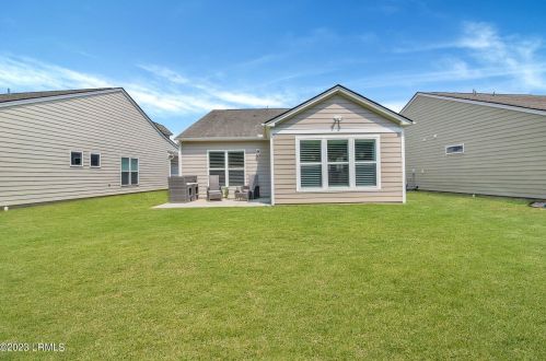 2201 Freshwater Ln, Bluffton SC 29909-7614 exterior