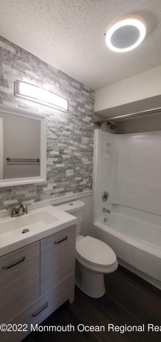 66 Greenwood Dr, East Freehold NJ 07728-4012 exterior