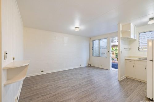 2014 Fern St, Honolulu HI 96826-4140 exterior