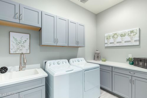 11656 Silverwood Dr, Tucson AZ 85739-1003 exterior