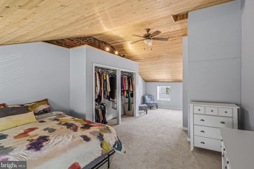 1118 2nd St, Philadelphia PA 19133-0033 exterior