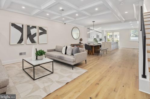 407 Decatur St, Washington DC  20011-4744 exterior