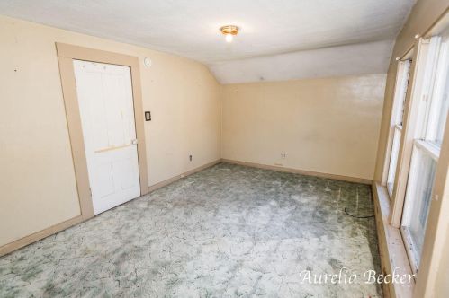 1711 Fulton St, Grand Rapids MI 49506-1814 exterior