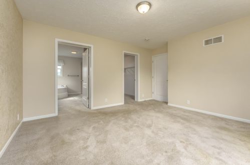 5881 Coddington Ln, Kalamazoo MI 49009-1791 exterior