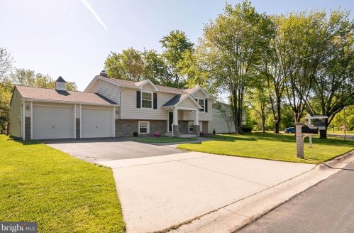 15405 Wembrough St, Silver Spring, MD 20905-4157