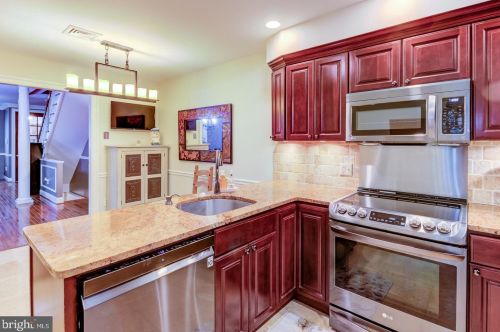 2620 17 St, Philadelphia PA 19132-3929 exterior