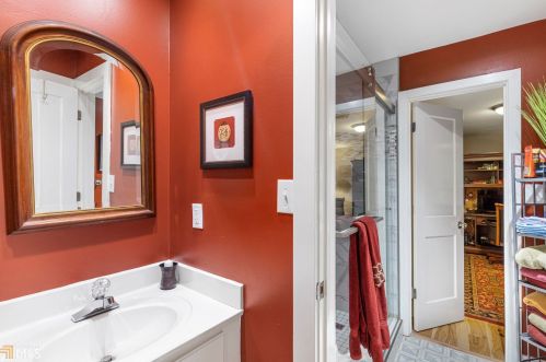 3901 Ashford Lk Ct, Atlanta GA 30319-5103 exterior