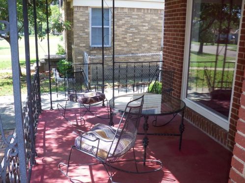 809 Cliffdale Ave, Dallas TX  75211-2322 exterior