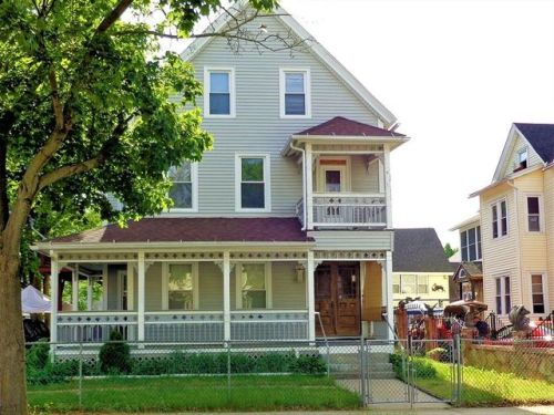 24 Merrick Ave, Springfield, MA 01109-4325