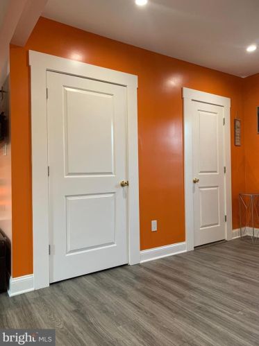 8 Mt Ave, Trenton NJ 08620-2931 exterior