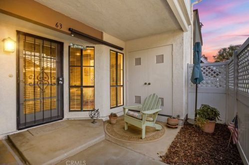 2252 Cheyenne Way, Fullerton, CA 92833-4950