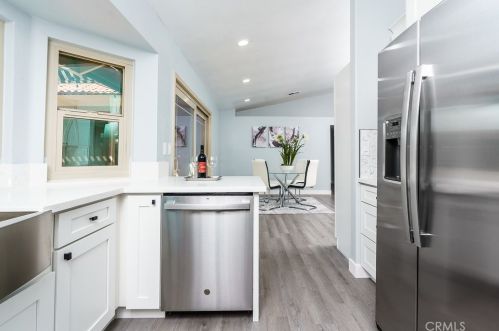 45627 Clubhouse Dr, Temecula CA 92592-5934 exterior