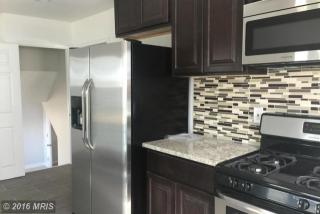 1006 Hallimont Rd, Baltimore MD  21228-1209 exterior