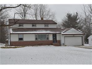 8111 Tilby Rd, Cleveland OH  44133-1639 exterior