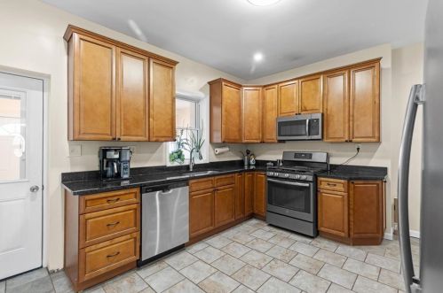 5603 Mccandless Ave, Pittsburgh PA 15201-2229 exterior