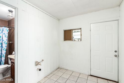 6821 Coronado Rd, Phoenix AZ 85008-3723 exterior