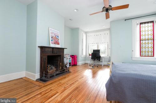 203 3 St, Washington DC 20003-1903 exterior