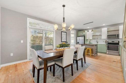 1278 Eames Grn, Atlanta GA 30318-4193 exterior