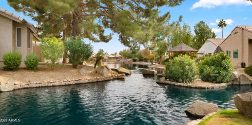 25 Willow Crk St, Chandler AZ 85225-5779 exterior