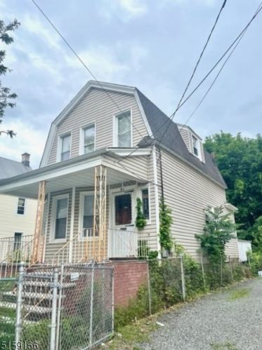 51 41st St, Irvington NJ  07111-1227 exterior