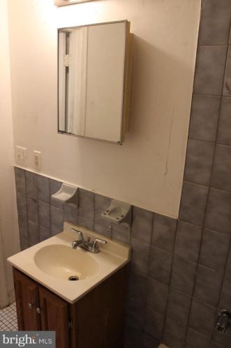 1127 48 Pl, Washington DC 20019-5228 exterior