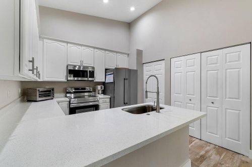 8362 Logia Cir, Boynton Beach FL 33472-7113 exterior