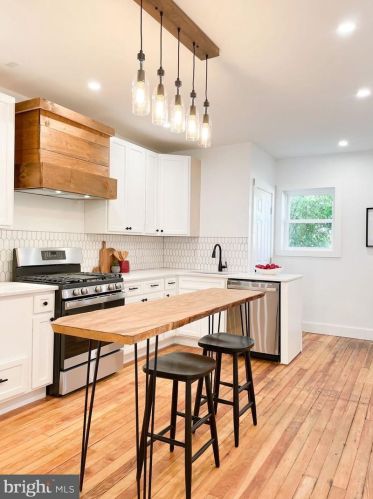 925 Orange St, Lancaster PA  17602-3213 exterior