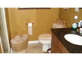 18 Leavitt St, Chicago IL  60612-3023 exterior