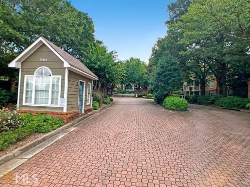 715 Mcgill Park Ave, Atlanta GA 30312-1274 exterior