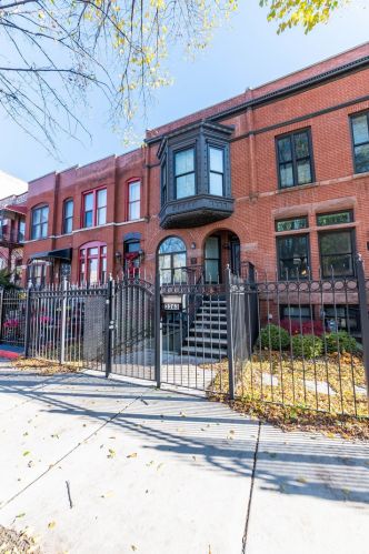 3363 Giles Ave, Chicago IL  60616-3909 exterior