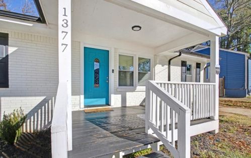 1377 Avon Ave, Atlanta GA  30310-3907 exterior