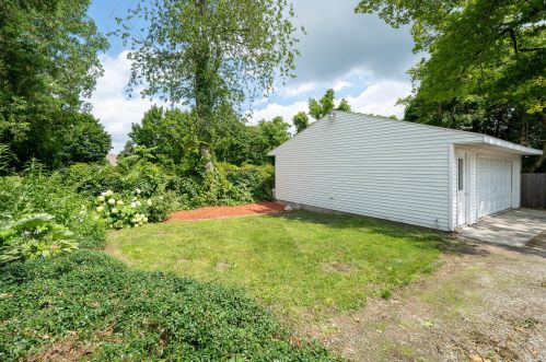 113 Lincoln St, Grant MI 49327-9115 exterior