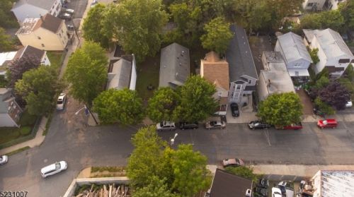 23 Holsman St, Paterson NJ 07522-1740 exterior