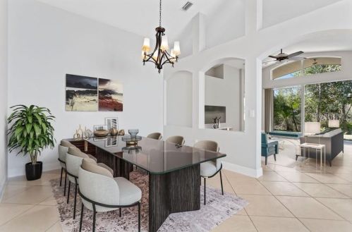 10124 Arbor Run Dr, Tampa FL  33647-2902 exterior