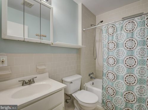 10815 Tenbrook Ct, Silver Spring MD 20901-1029 exterior