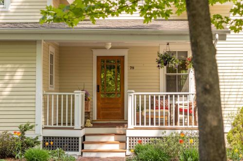 79 Mtn Rd, Concord NH 03301-6902 exterior