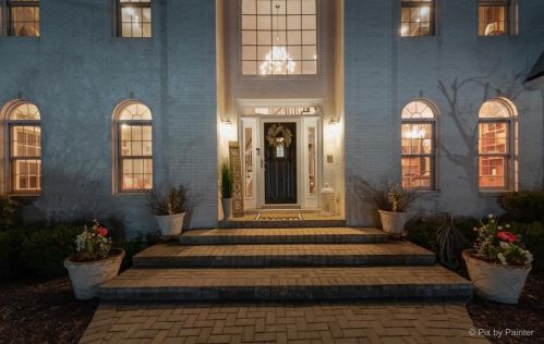 4408 Church Hill Ln, Bull Valley, IL 60014-6582