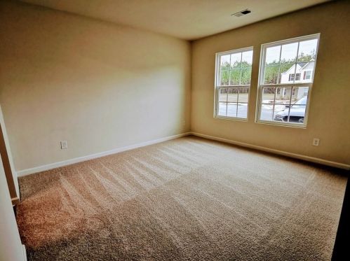 2550 Piering Dr, Lithonia GA  30038 exterior