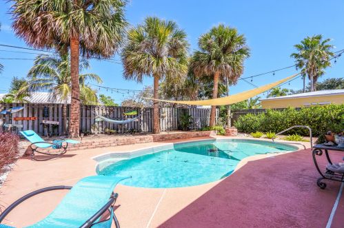 206 Fernandina St, Fort Pierce FL  34949-3534 exterior