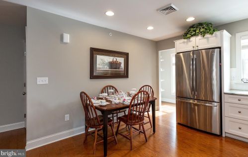 91 Midway Farms Ln, Lancaster PA 17602-2671 exterior