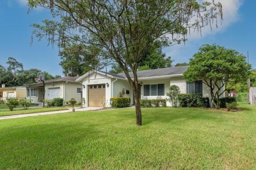 725 Nottingham St, Orlando, FL 32803-1017